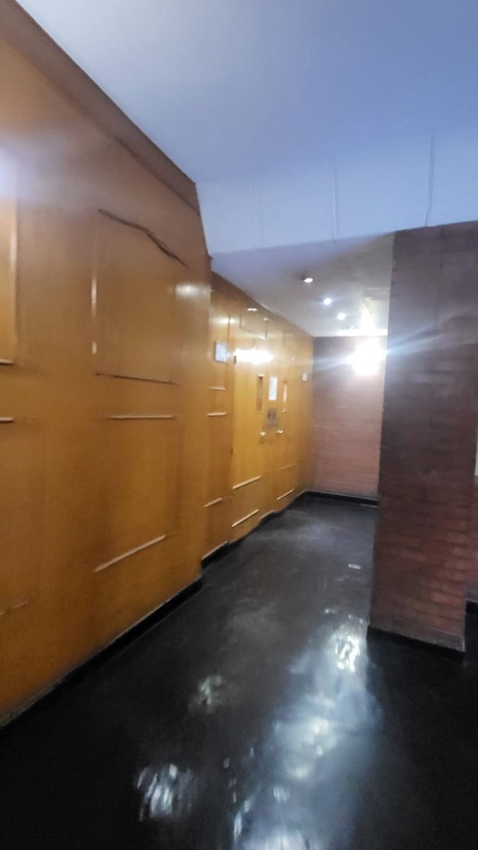 EN VENTA DEPTO 3 AMB. VENEZUELA 2300 BALVANERA