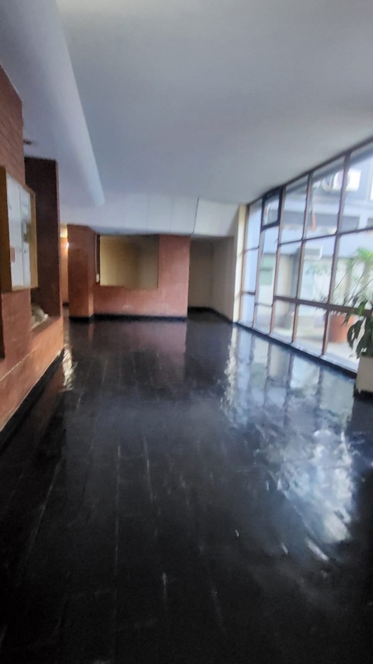 EN VENTA DEPTO 3 AMB. VENEZUELA 2300 BALVANERA