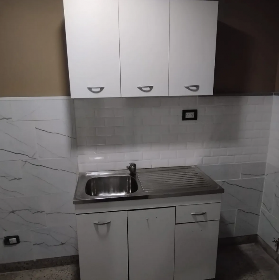 Departamento de 2 Amb con Patio Godoy Cruz 2700, Palermo.