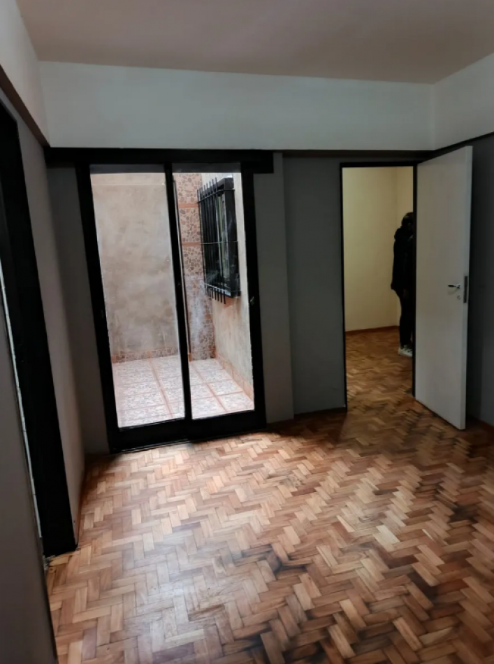 Departamento de 2 Amb con Patio Godoy Cruz 2700, Palermo.