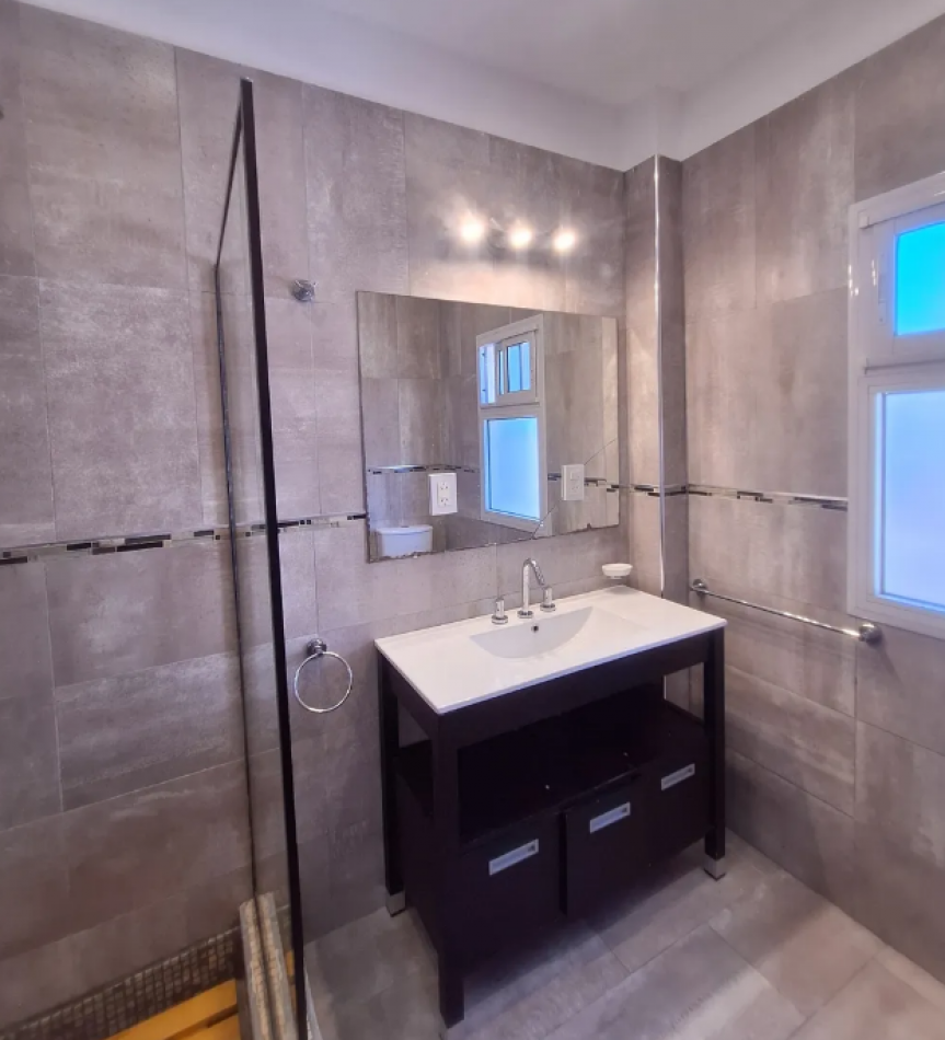 Dpto en Venta 4 amb remodelado a Nuevo zona Congreso