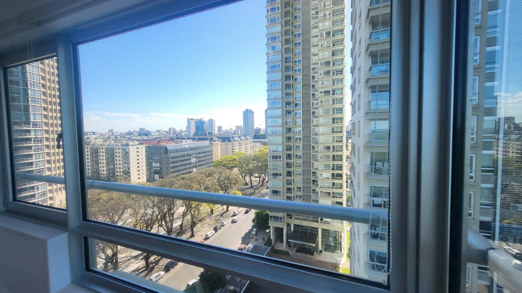 Venta Departamento en la Torre Le Parc 3 Amb con Cochera Puerto Madero