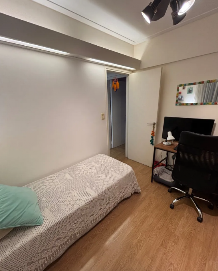 EN VENTA DEPTO 3 AMB EN CABALITO