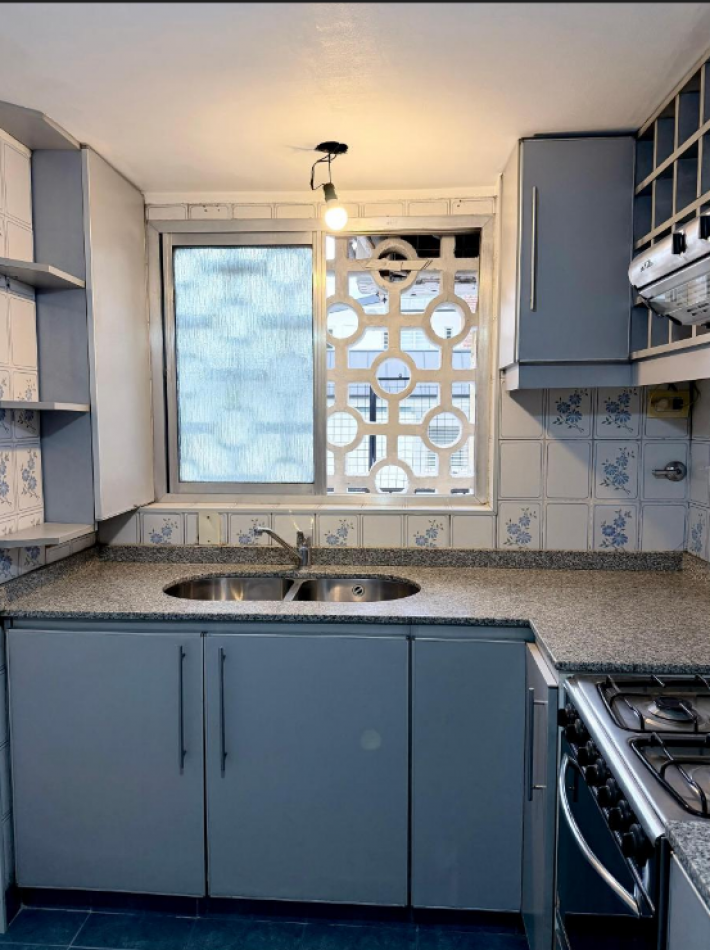 En Venta Depto 3 amb Luminoso a la calle en Caballito 