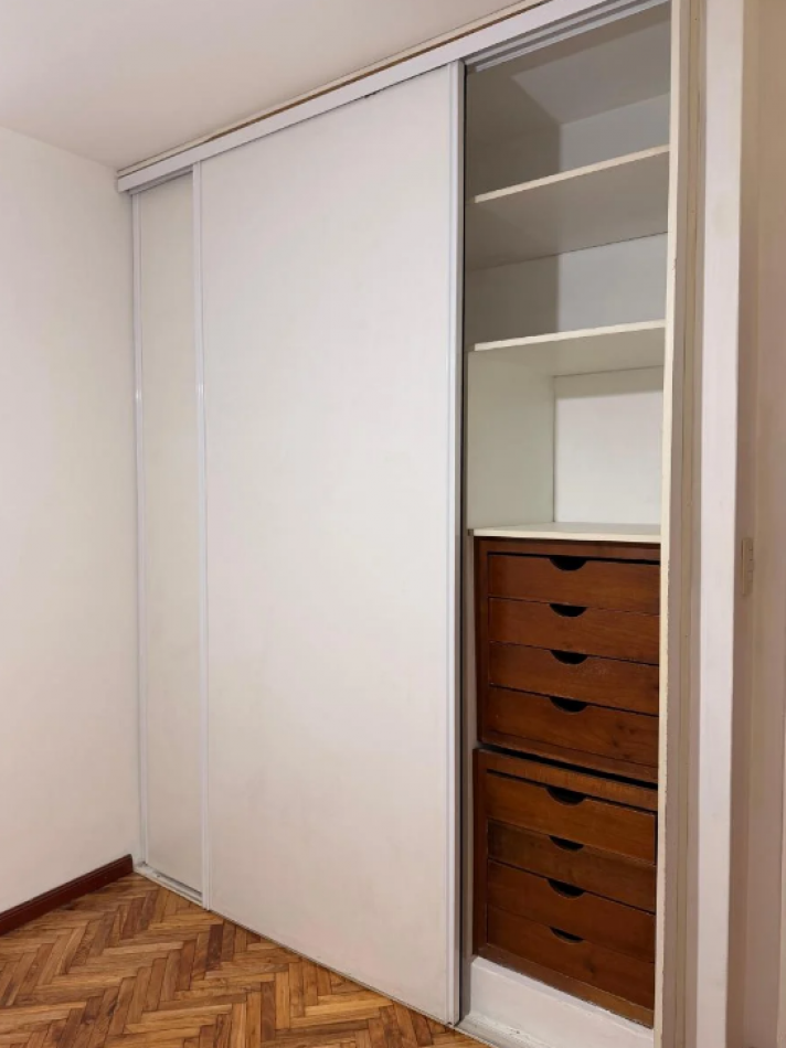 En Venta Depto 3 amb Luminoso a la calle en Caballito 