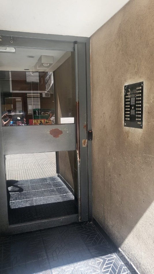 Venta departamento 2 ambientes con balcon contrafrente Ultimo Piso en Caballito