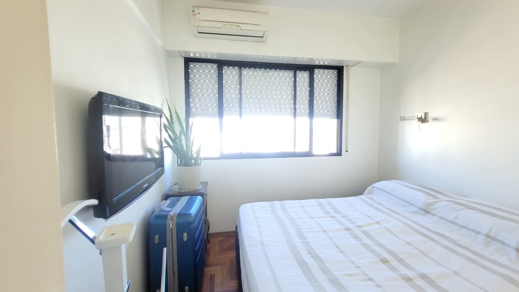 Venta departamento 2 ambientes con balcon contrafrente Ultimo Piso en Caballito