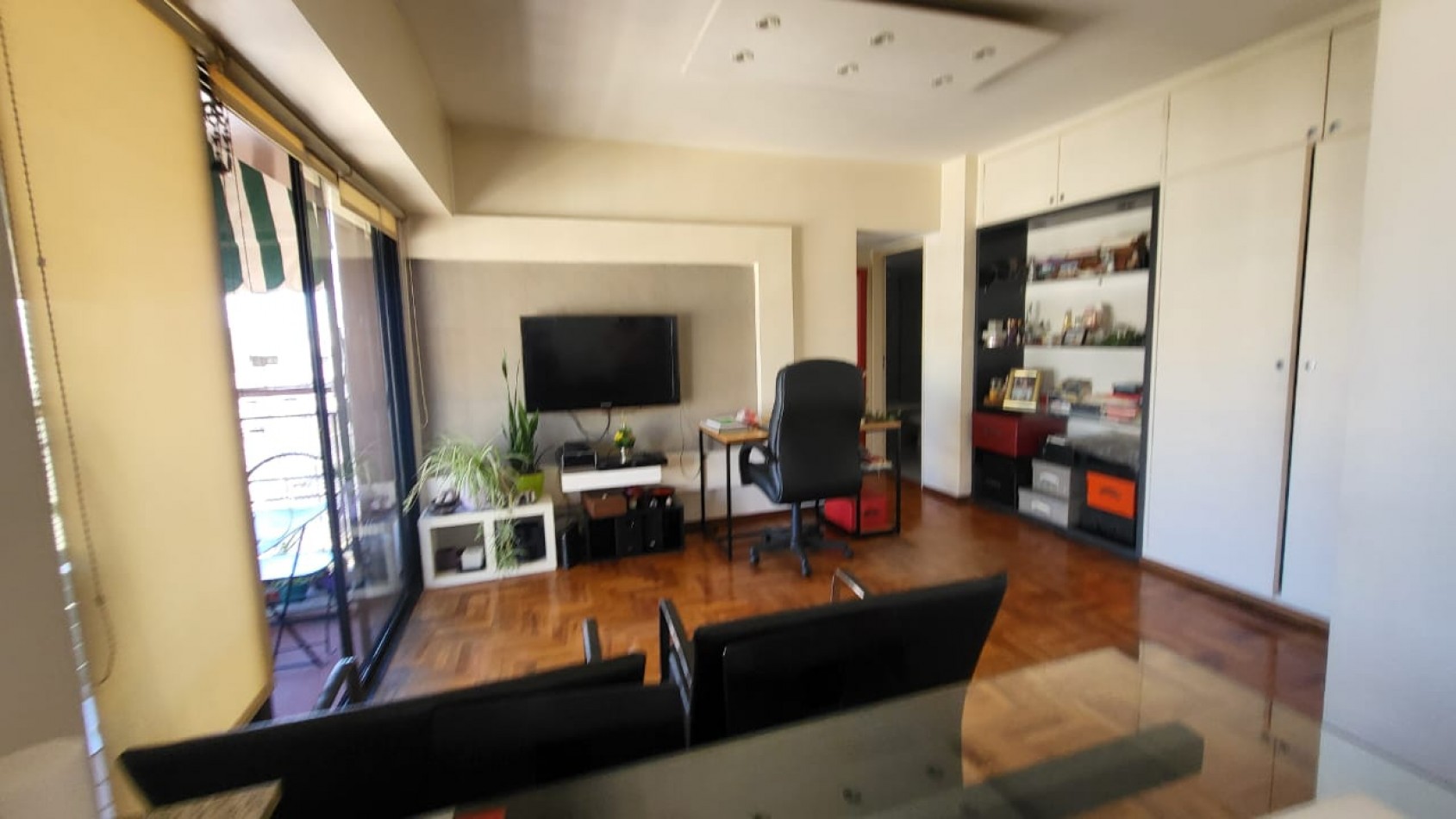 Venta departamento 2 ambientes con balcon contrafrente Ultimo Piso en Caballito