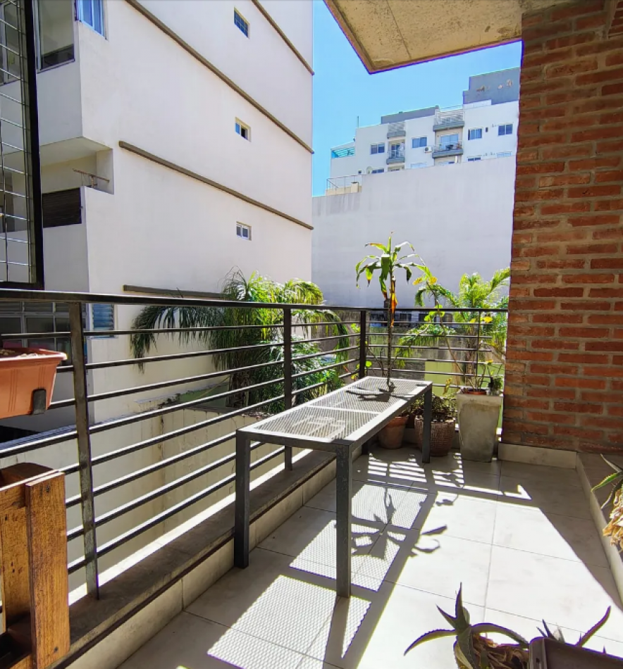 En venta Depto de 2 amb con cochera en Caballito