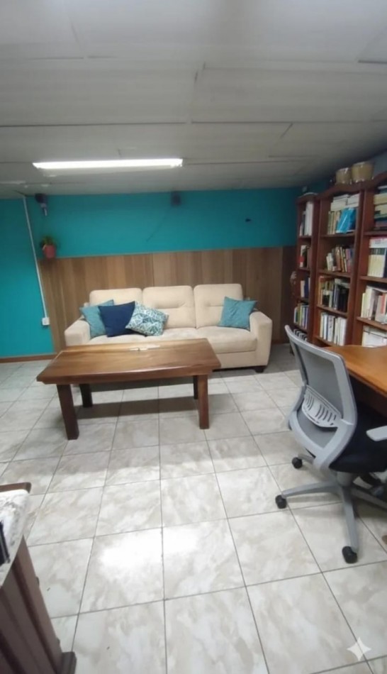 Venta depto 3 amb con patio en Peron 4200, Almagro.