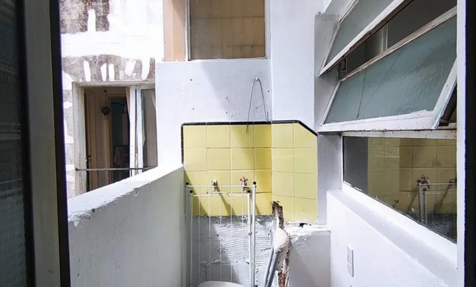 Departamento 3 amb en venta Campana 400,Flores.