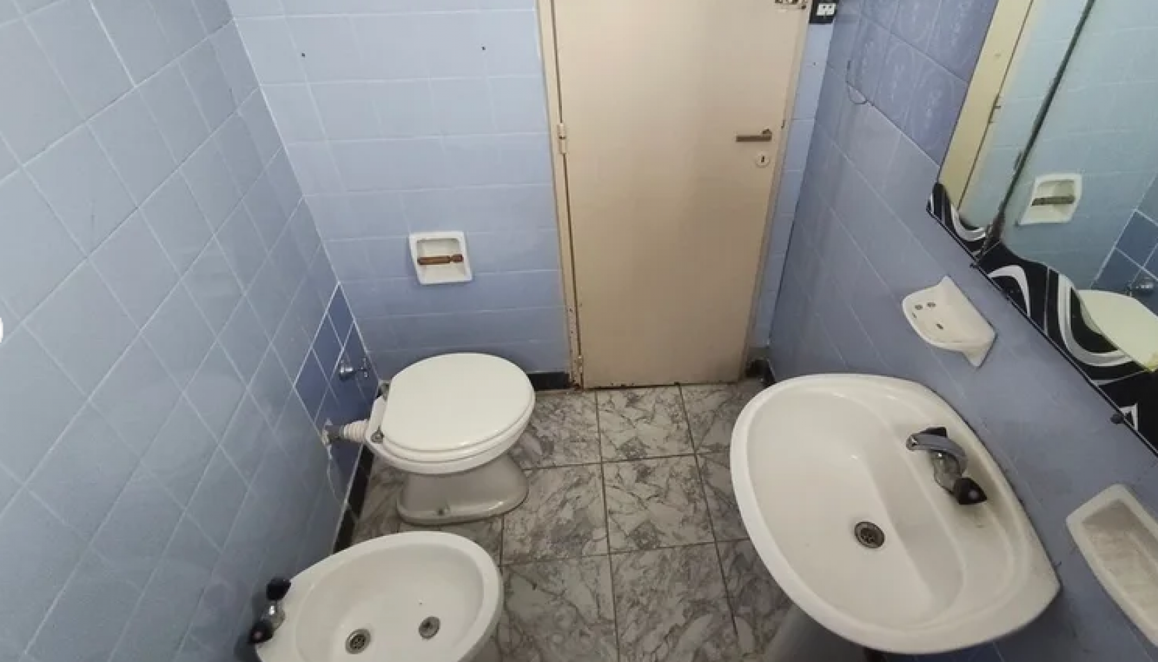 Departamento 3 amb en venta Campana 400,Flores.