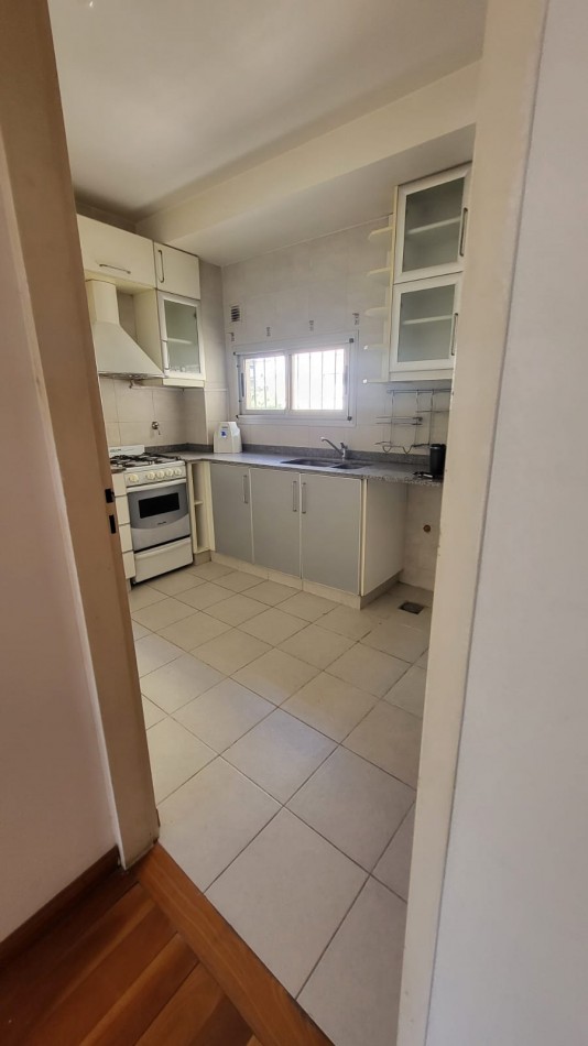 Alquiler depto de 3 amb con cochera en Martin de Gainza 500, Caballito