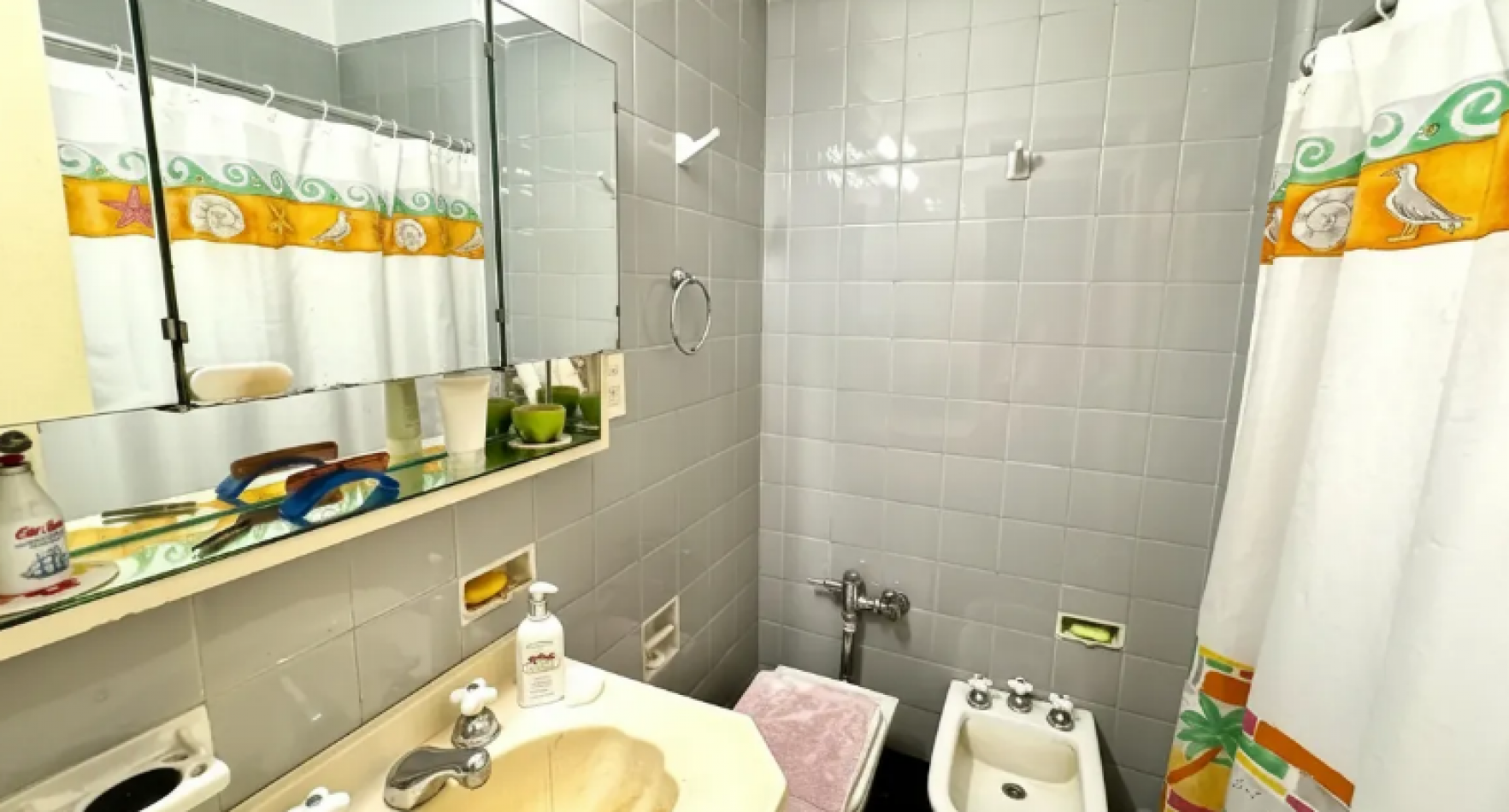 En Venta Depto de 4 amb con dep. al Frente en Caballito