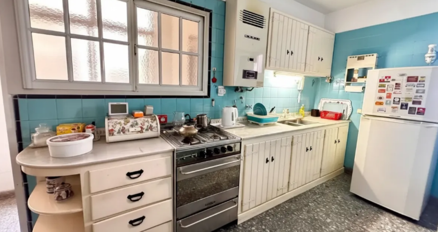 En Venta Depto de 4 amb con dep. al Frente en Caballito