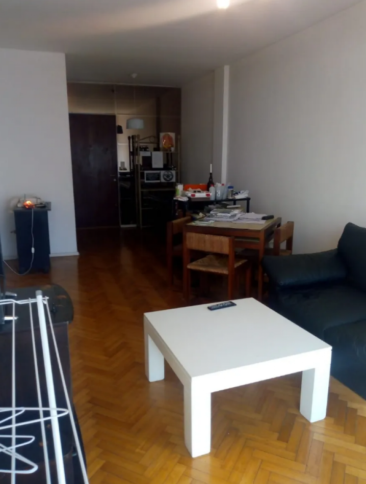 En venta depto de 3 Amb con Balcon al contrafrente en Flores