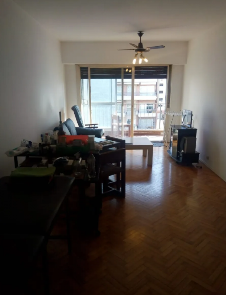 En venta depto de 3 Amb con Balcon al contrafrente en Flores