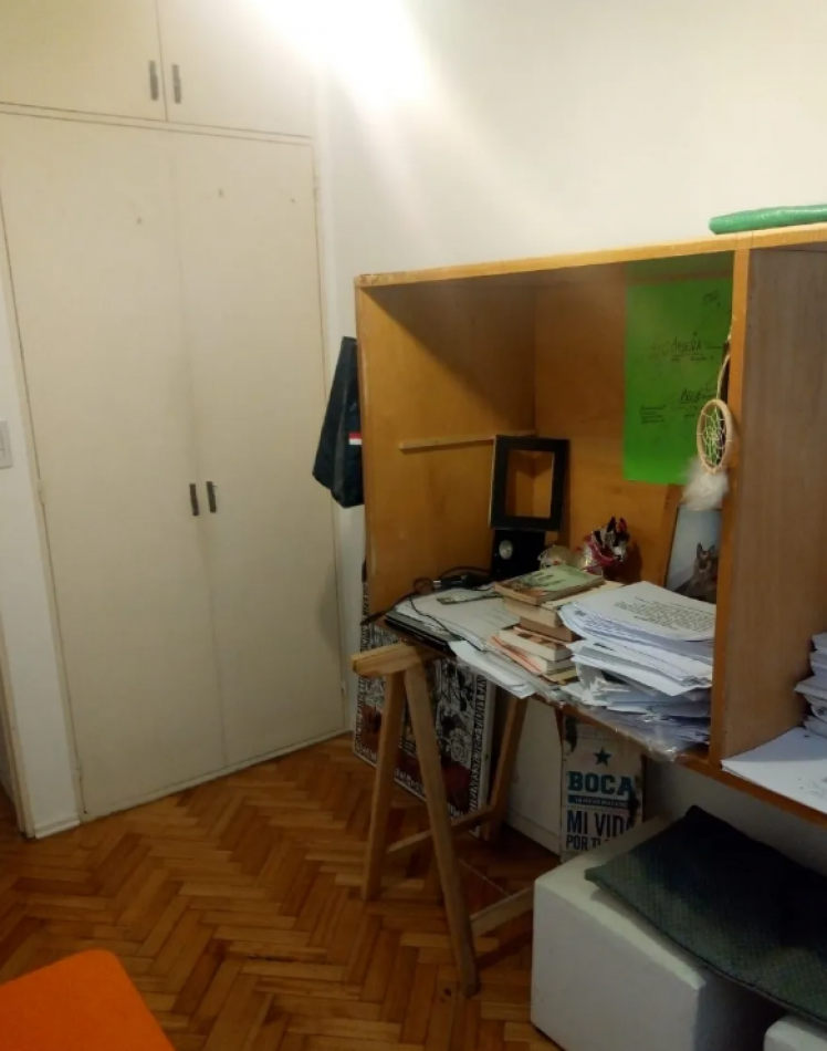 En venta depto de 3 Amb con Balcon al contrafrente en Flores