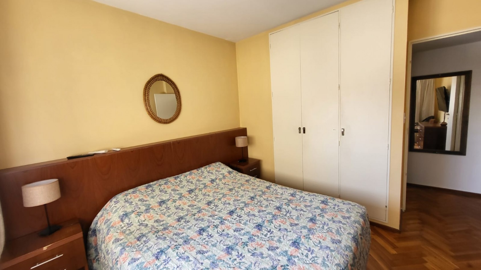 Venta departamento de 3 amb en Av. Rivadavia 2500, Balvanera