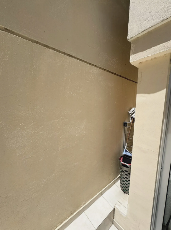 Venta excelente depto 1 amb con patio en Recoleta 