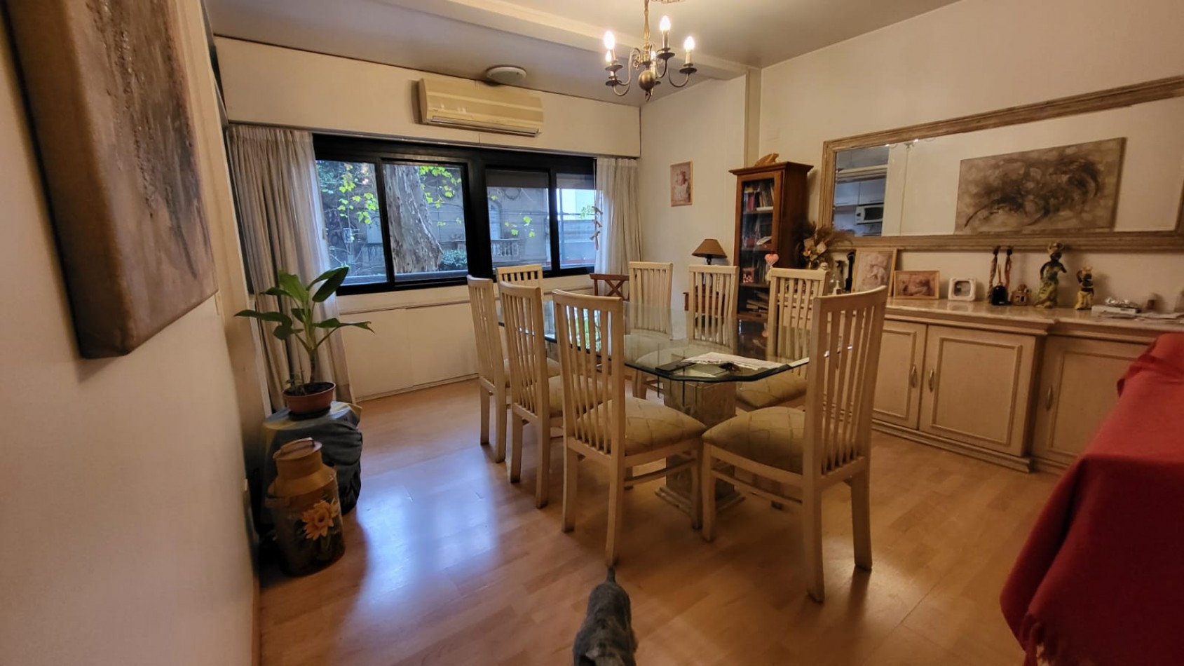 Venta semipiso 3 amb con patio en Colegiales