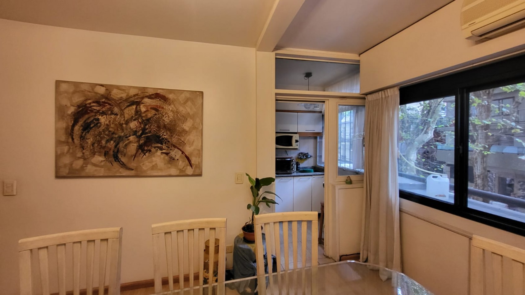 Venta semipiso 3 amb con patio en Colegiales