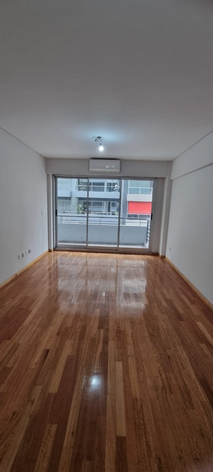 Venta depto tres amb con balcon en G. de Laferrere 1100, Parque Chacabuco