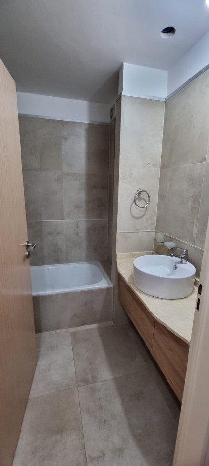 Venta depto tres amb con balcon en G. de Laferrere 1100, Parque Chacabuco