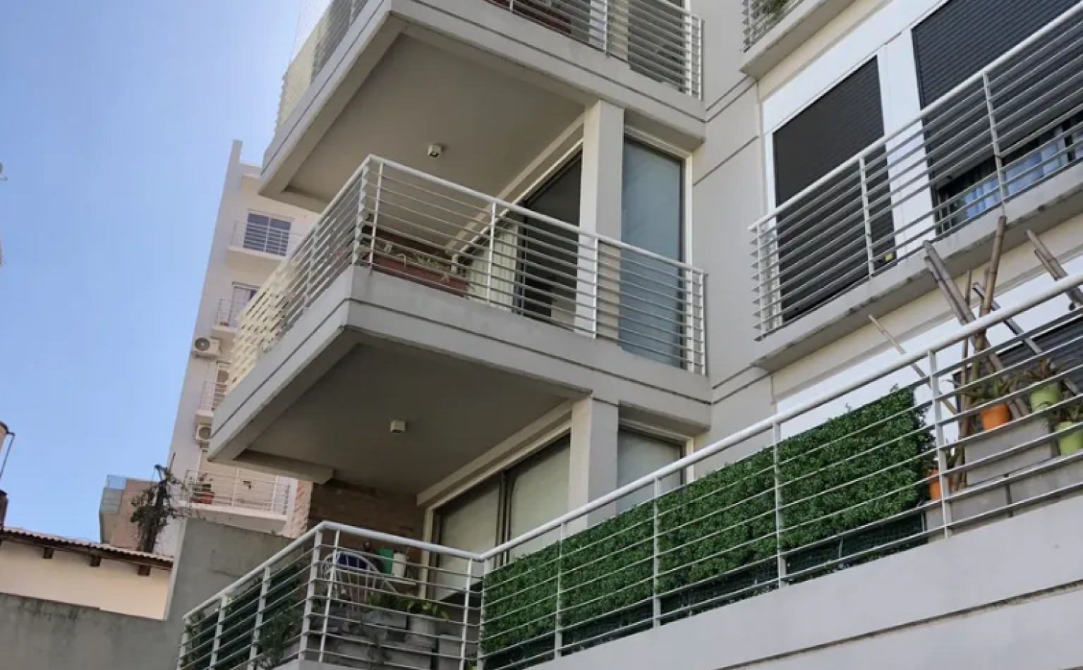 Venta Semipiso De 3 Ambientes Con Full Amenities en Caballito