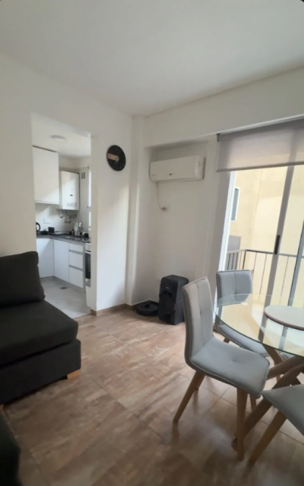 En Venta Depto de 2 amb Reciclado a Nvo en Villa del Parque