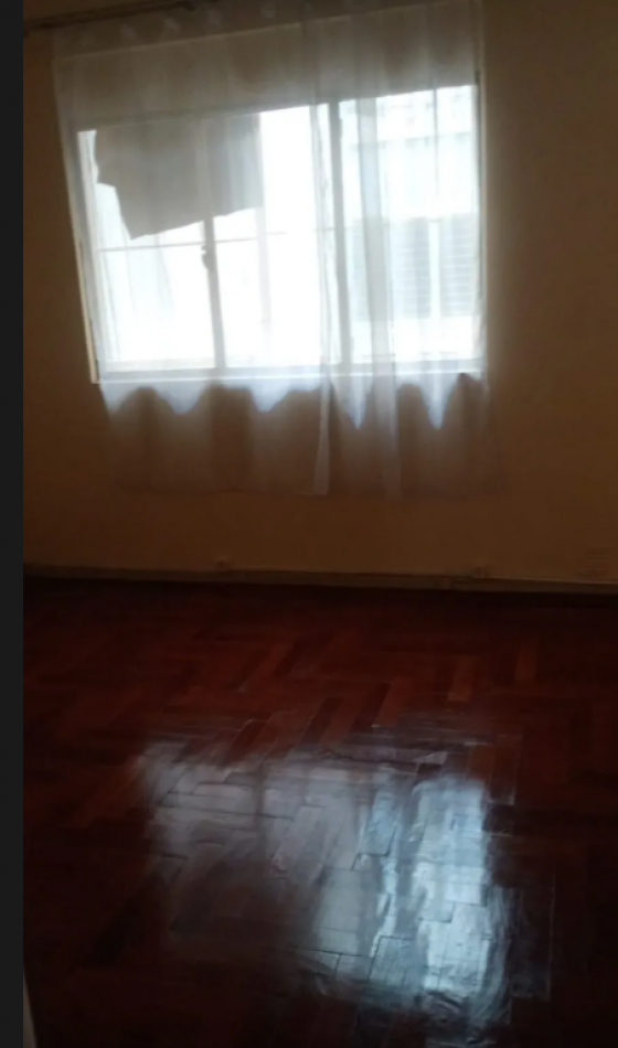 En Venta Depto 2 amb lateral en Balvanera