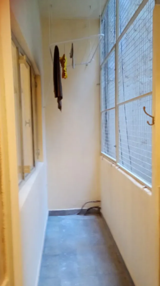 En Venta Depto 2 amb lateral en Balvanera