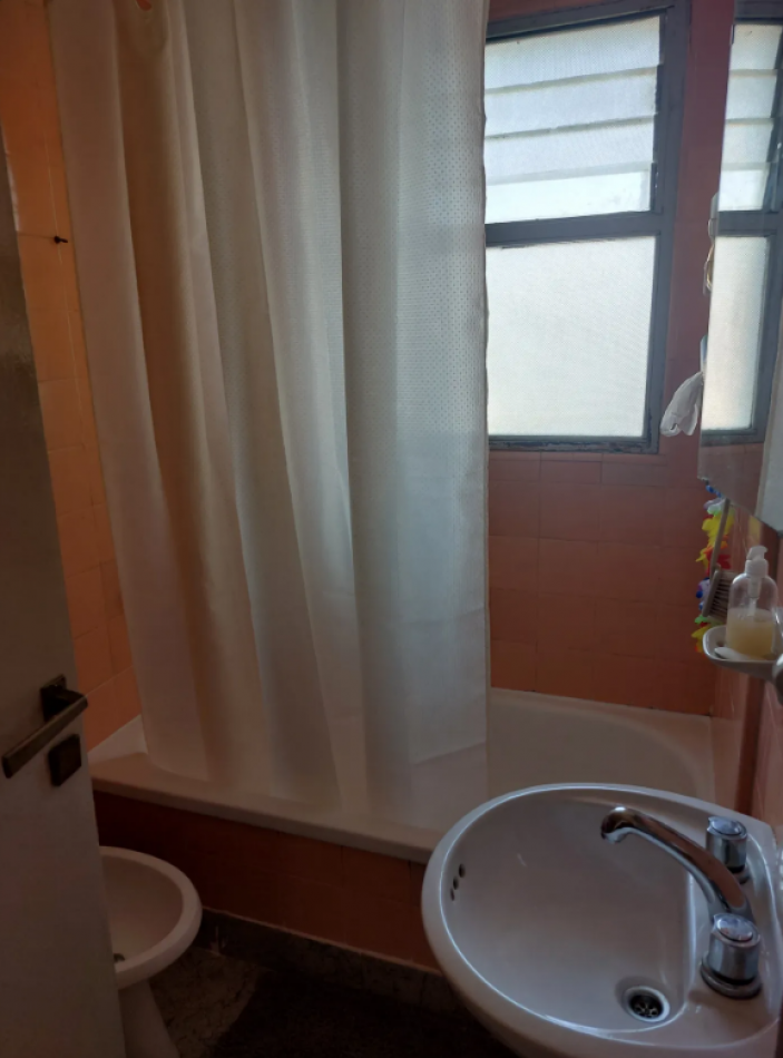 En venta depto 2 amb contrafrente en Belgrano