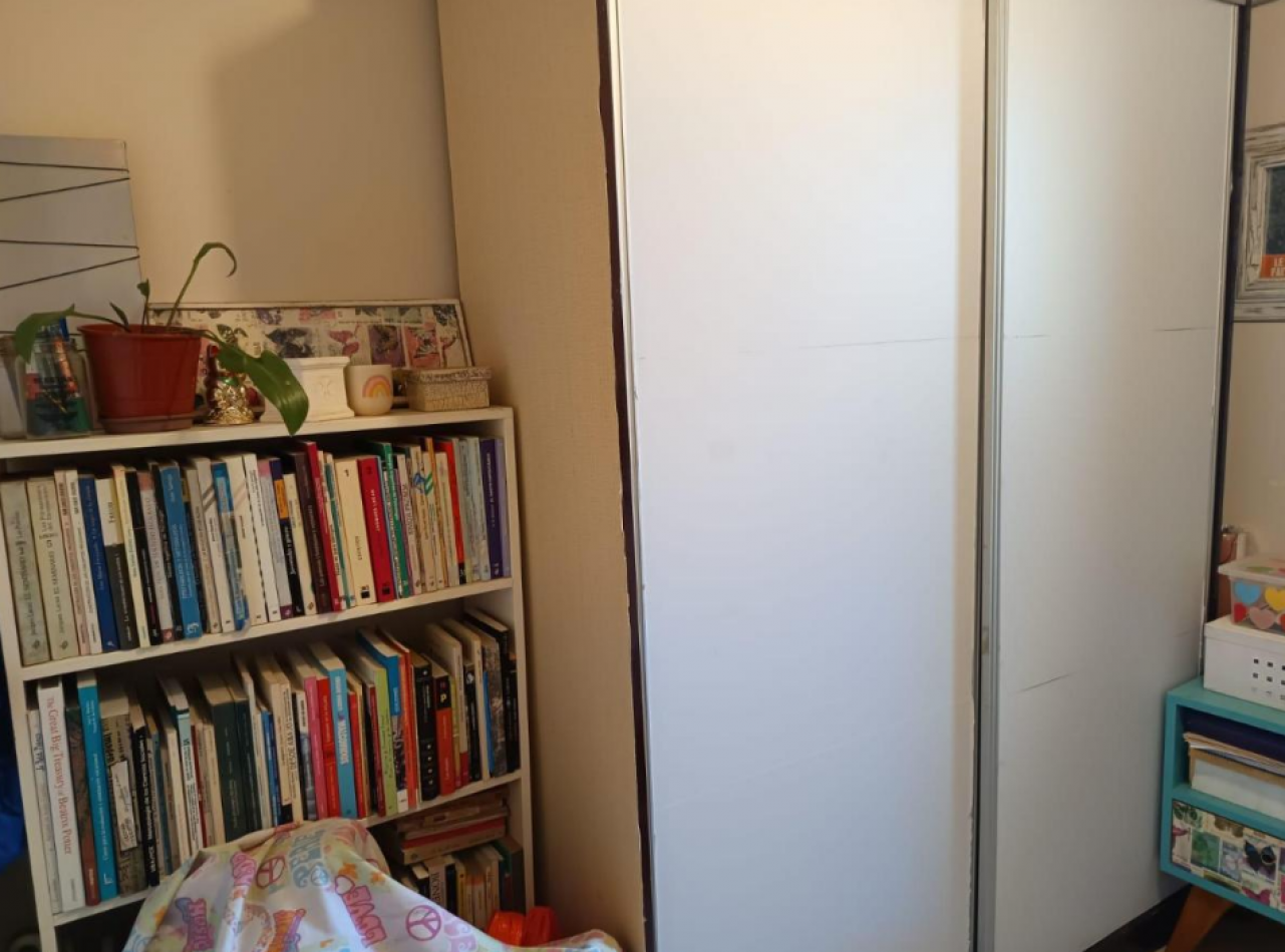 En venta depto de 4 amb con dependencia al frente en Almagro