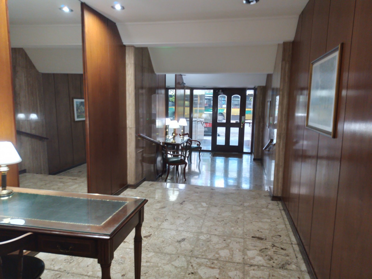 En venta depto 2 amb en Caballito