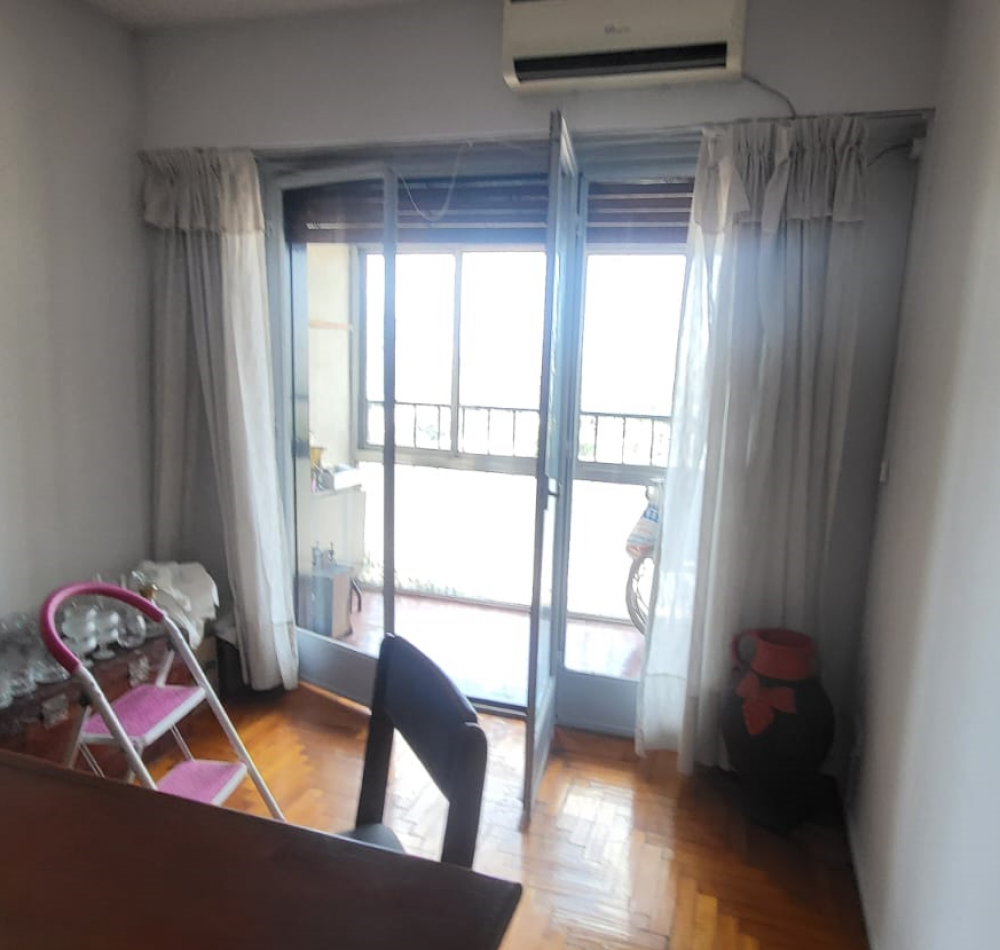 En Alquiler Depto de 3 amb al Frente en Flores