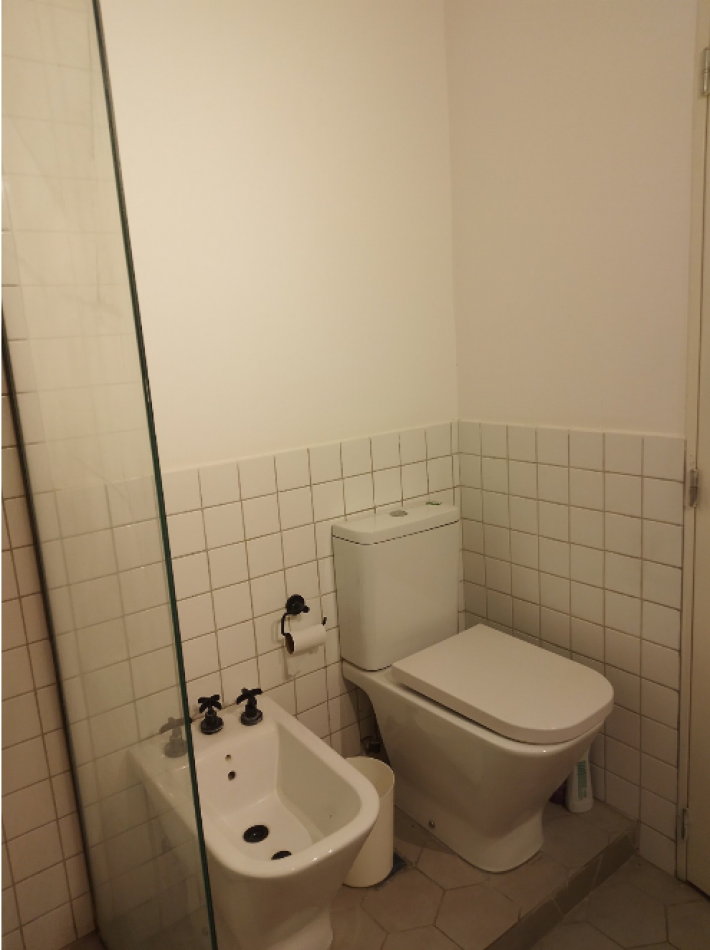 En venta Casa 5 amb con  Quincho con Parrilla y Patio Remodelada a Nueva en Parque Patricios