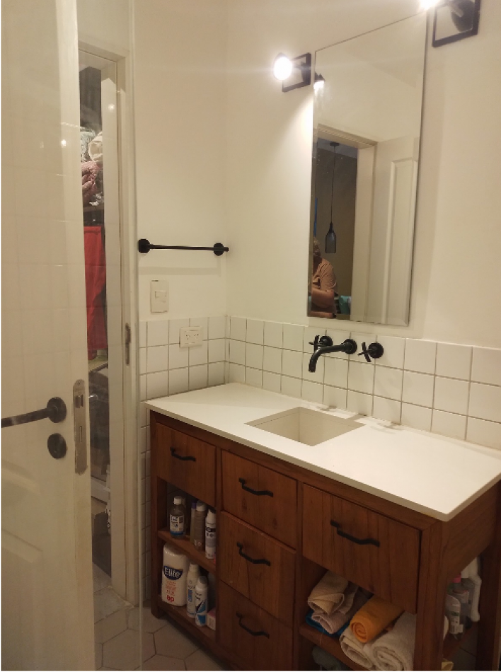 En venta Casa 5 amb con  Quincho con Parrilla y Patio Remodelada a Nueva en Parque Patricios