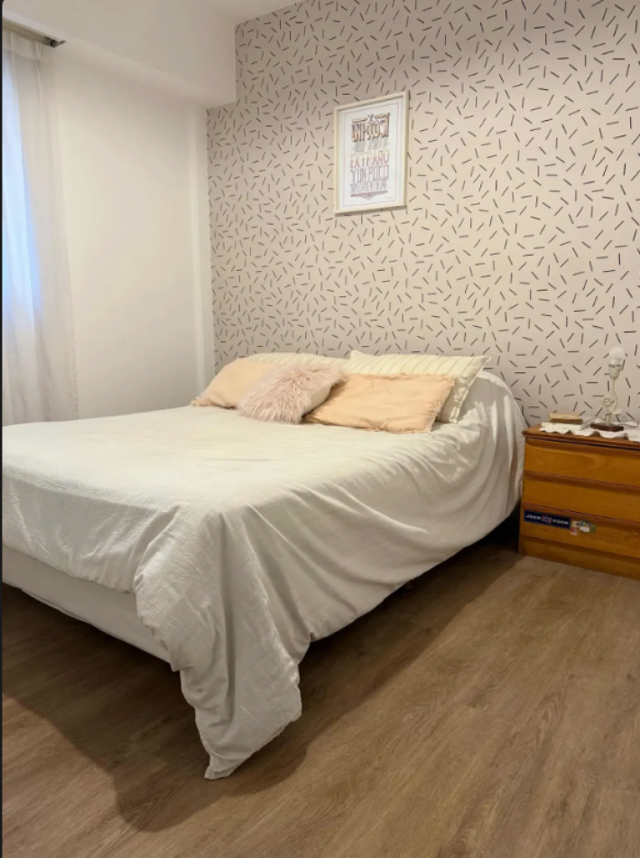 En Venta Depto Reciclado de 2 Amb x Escalera en Caballito