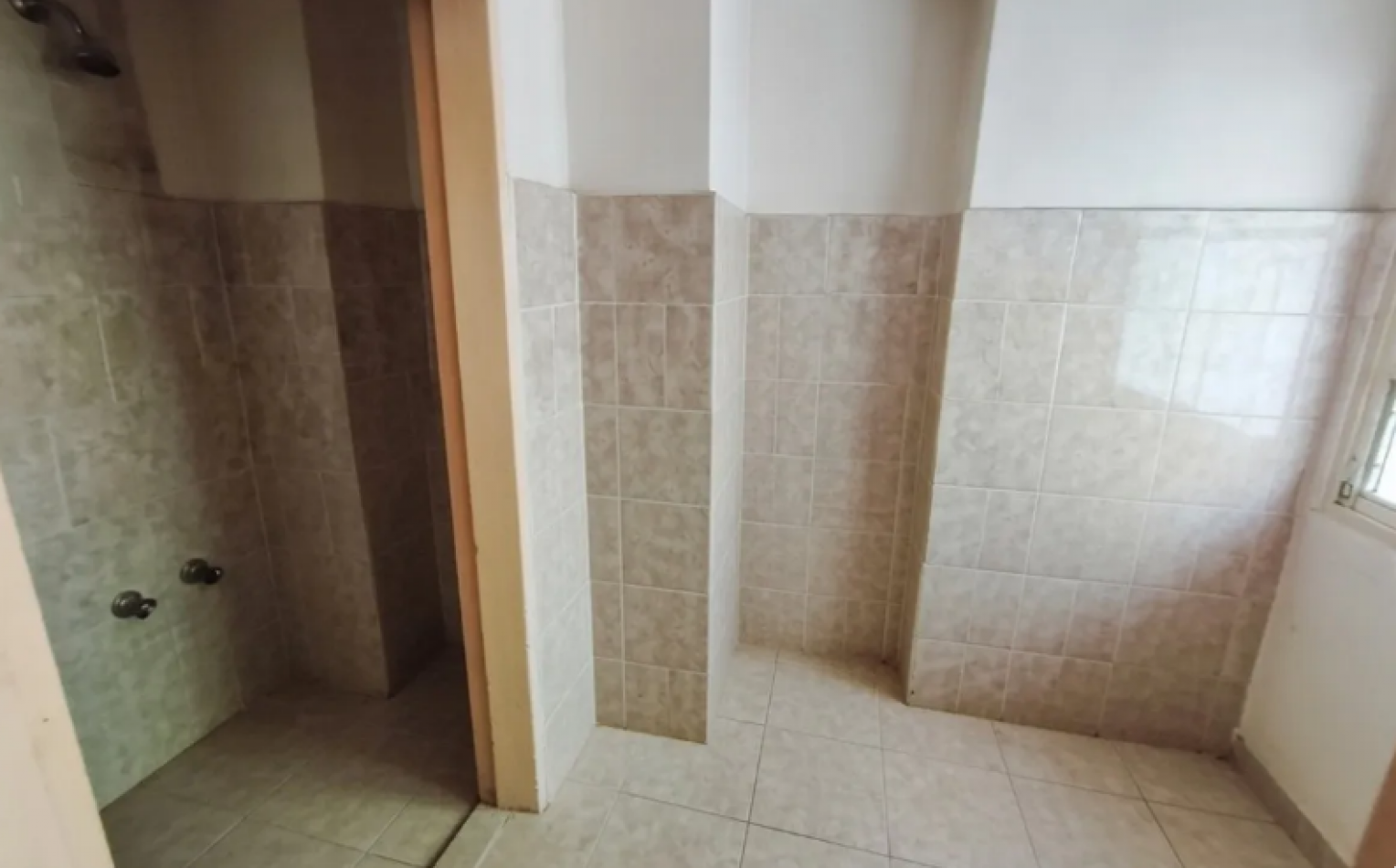 En venta depto de 4 amb con dependencia y cochera y baulera en Villa Urquiza
