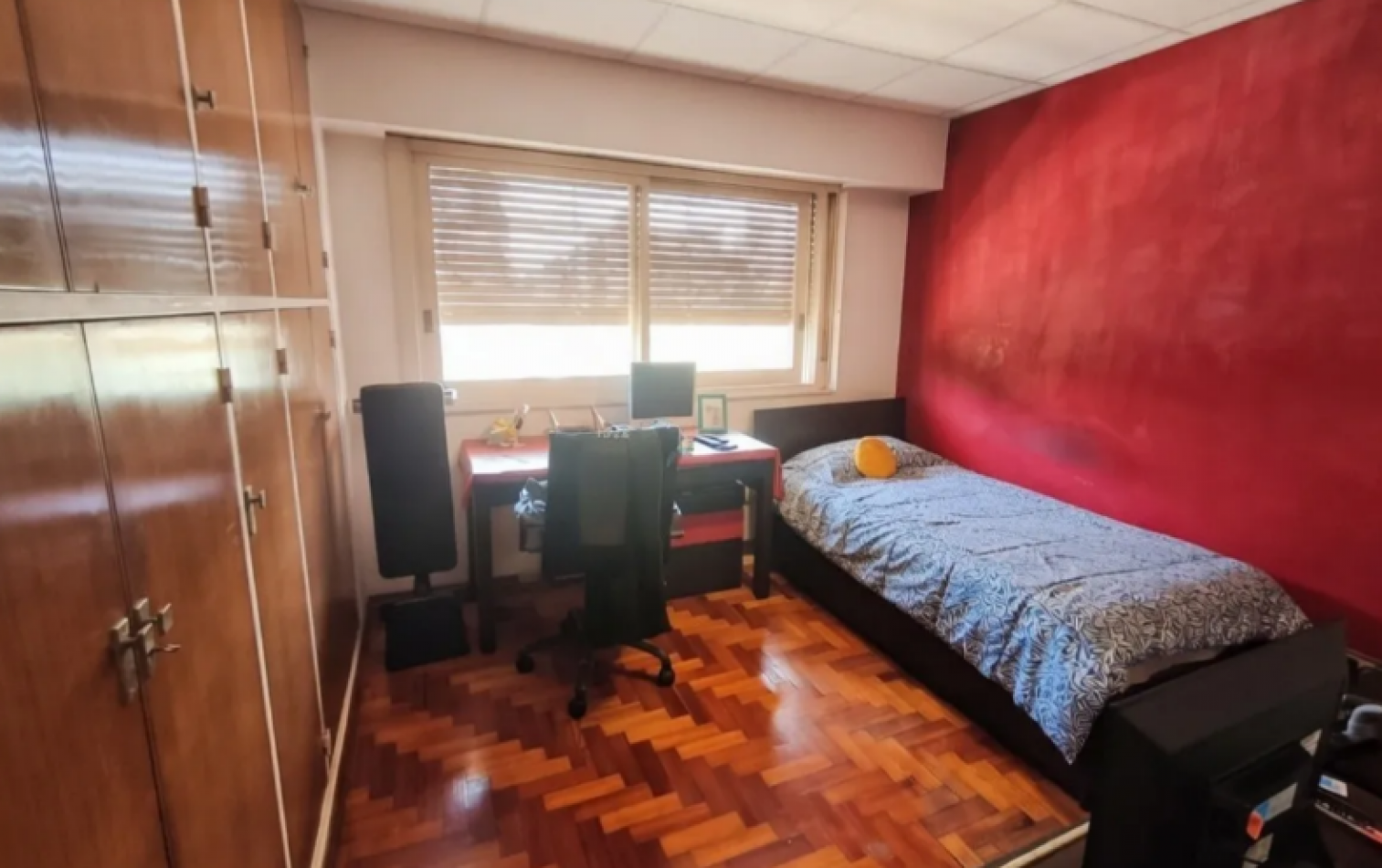 En venta depto de 4 amb con dependencia y cochera y baulera en Villa Urquiza