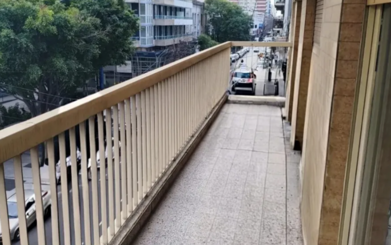 En venta depto de 4 amb con dependencia y cochera y baulera en Villa Urquiza