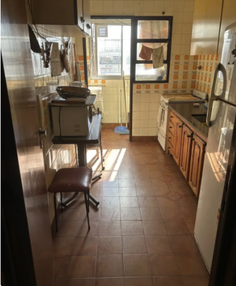 En Venta Depto de 4 amb al frente ,cochera y Baulera en Villa Crespo