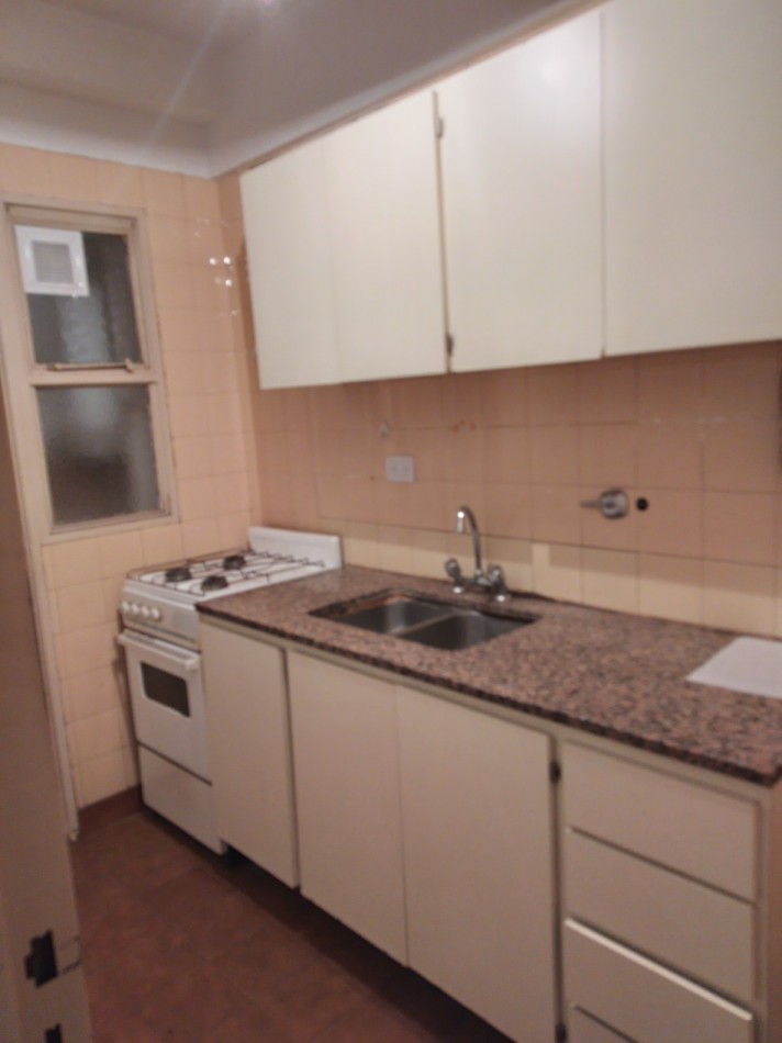 En venta depto 2 amb en Caballito