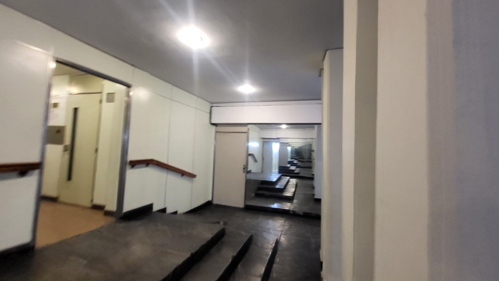 DEPARTAMENTO 3 AMB AL CONTRAFRENTE EN VILLA DEL PARQUE