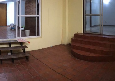 Retasado Semipiso 3 Amb con Patio en Monte Castro