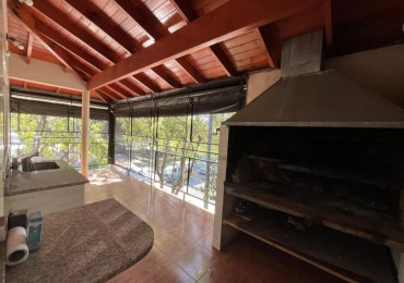 Venta Casa de 4 Amb Con Cochera en Acassuso 7500, Mataderos