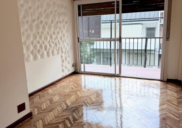 En Venta Depto 3 amb Luminoso a la calle en Caballito 