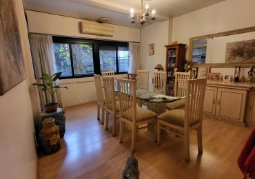 Venta semipiso 3 amb con patio en Colegiales