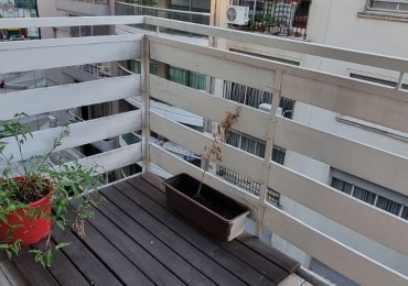 Alquiler monoambiente con balcon en Esmeralda 900, San Nicolas